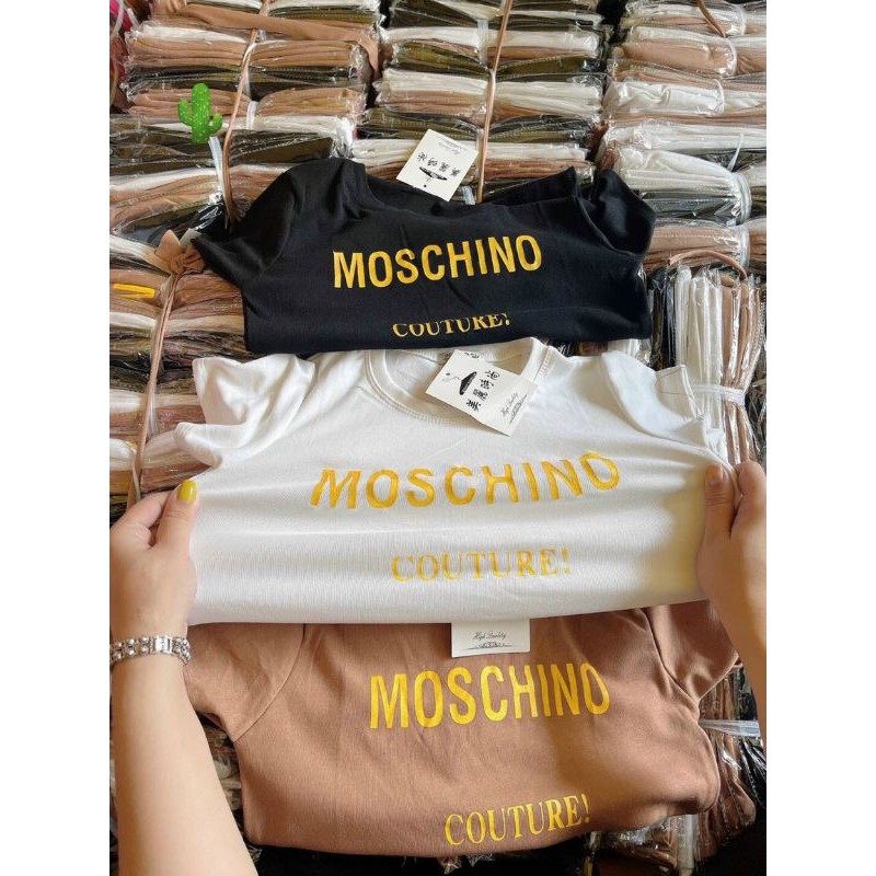 Áo thun body tay ngắn chữ nhũ kim tuyến - Moschino