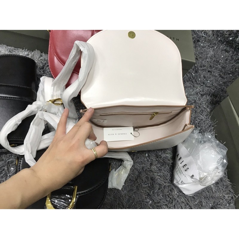 Túi Nữ CNK Túi Yên Ngựa Gabine Saddle Bag New 2021