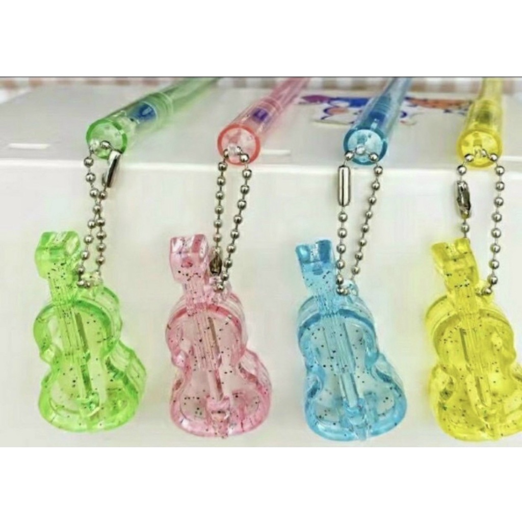 Set 12 Cây Bút Gel Bôi Xóa Được nắp bút có móc khóa tòn ten dễ thương