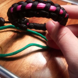 Vòng dây paracord