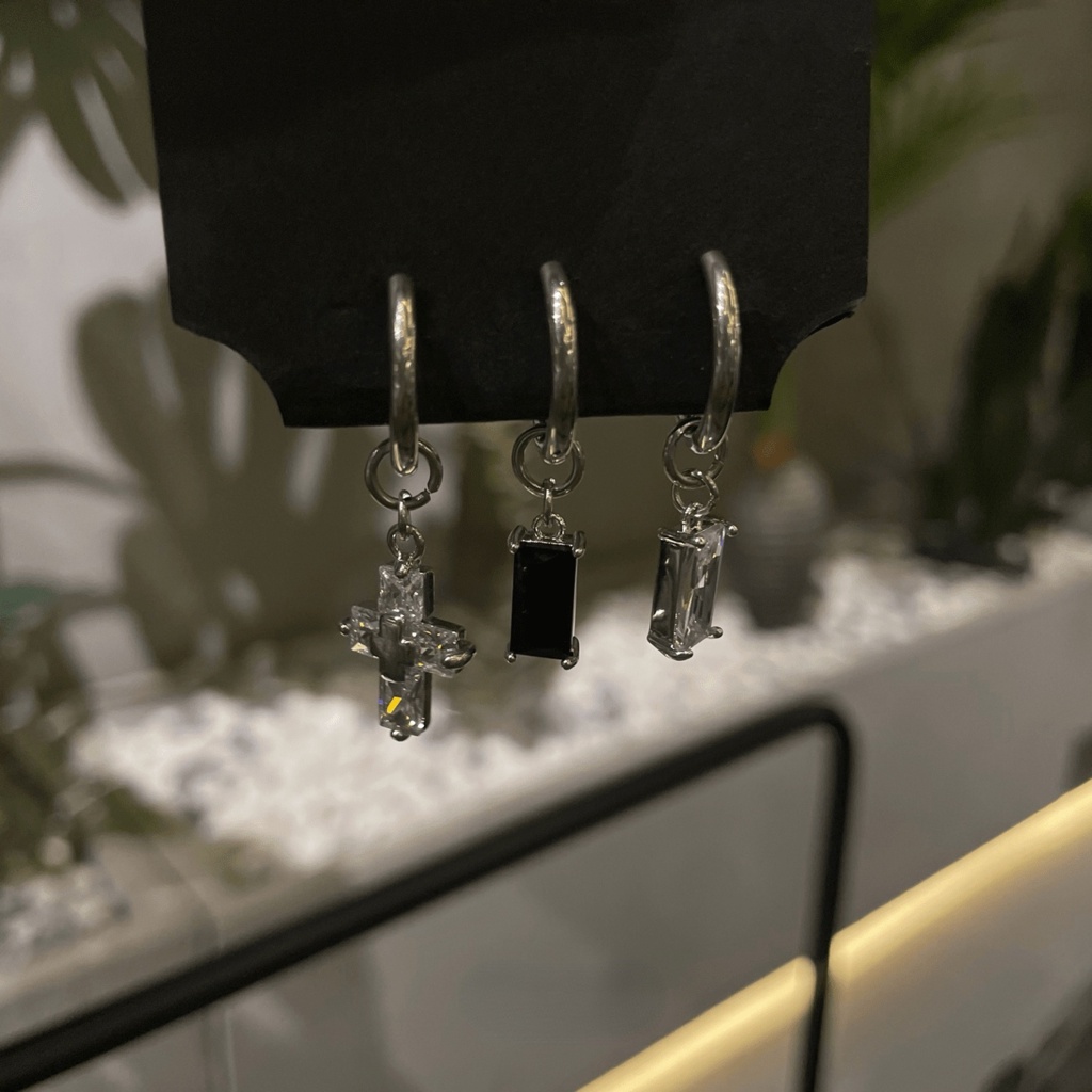 Khuyên kẹp vành tai đính đá zircon phong cách punk cá tính độc đáo