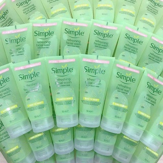 Sữa rửa mặt Simple