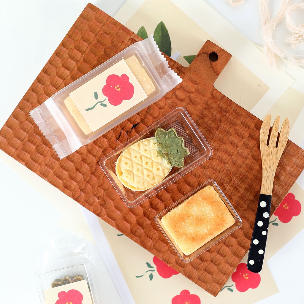 Khay bánh dứa xinh xắn, túi đựng bánh dứa kèm khay