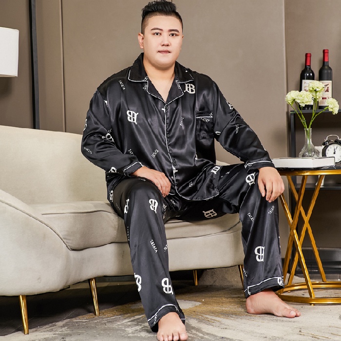 Bộ Đồ Ngủ Tay Dài Vải Lụa Satin Dáng Rộng Thời Trang Hàn Quốc Cho Nam Size 3XL-5XL