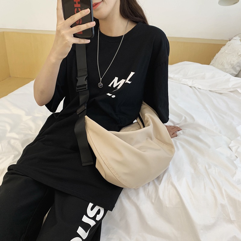 Túi Xách Đeo Chéo Thời Trang Cho Nam