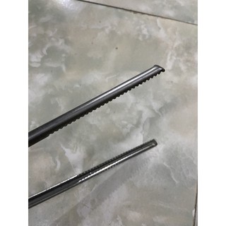Kéo kẹp lươn