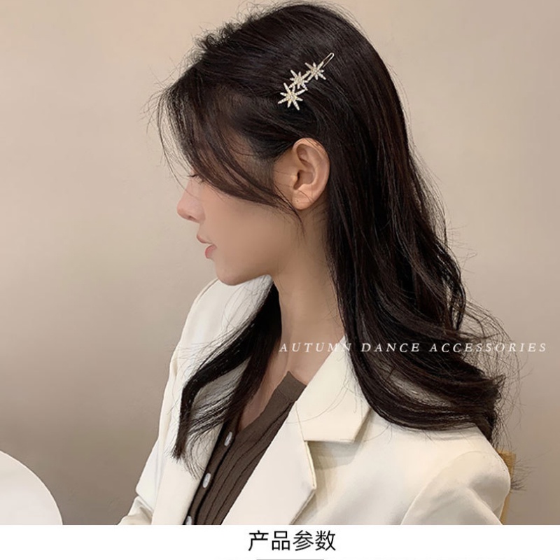 Kẹp Tóc Hình Hoa Tuyết Đính Đá Phong Cách Hàn Quốc