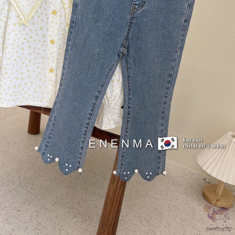 Quần jean lưng vừa đính ngọc trai nhân tạo thời trang Hàn Quốc dành cho bé gái