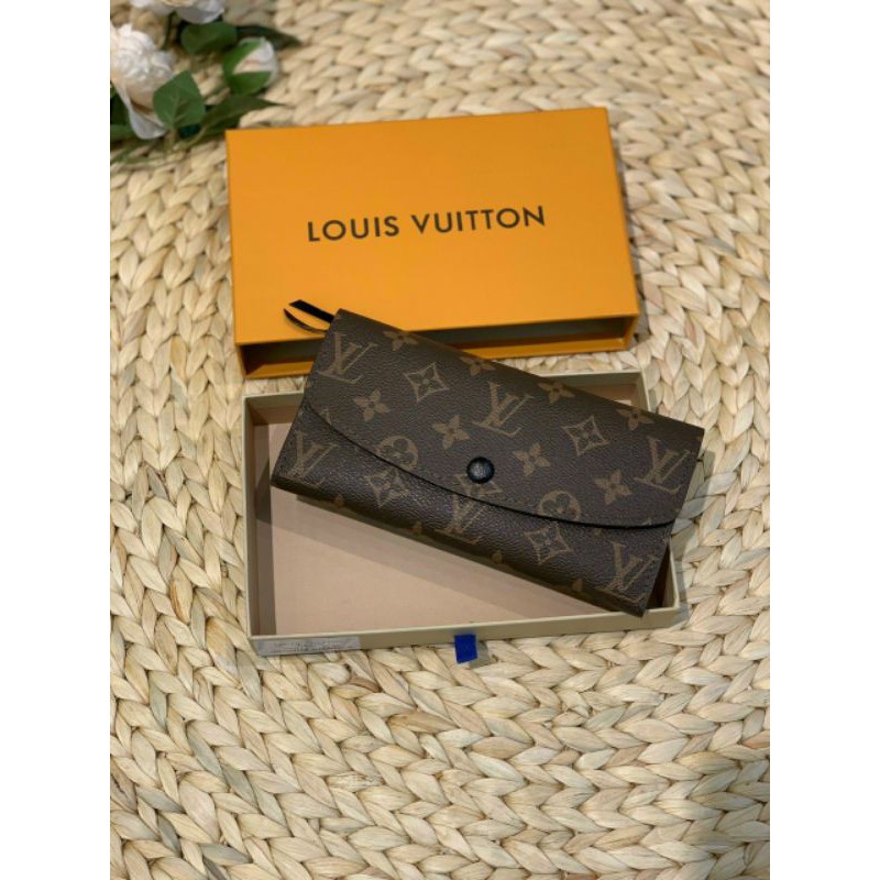 VÍ LV NÚT SUPER FULL BOX