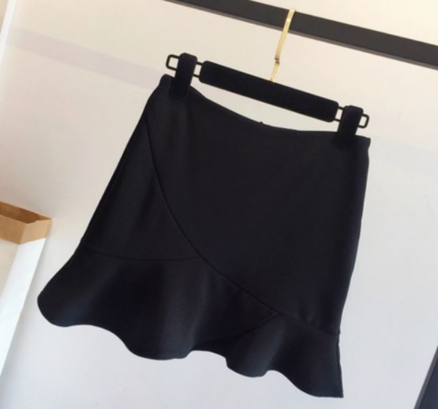 Chân váy đuôi cá dáng ngắn | BigBuy360 - bigbuy360.vn