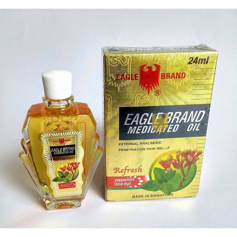 Dầu Gió Con Ó 2 Nắp Singapore 24ml Màu Trắng - Vàng