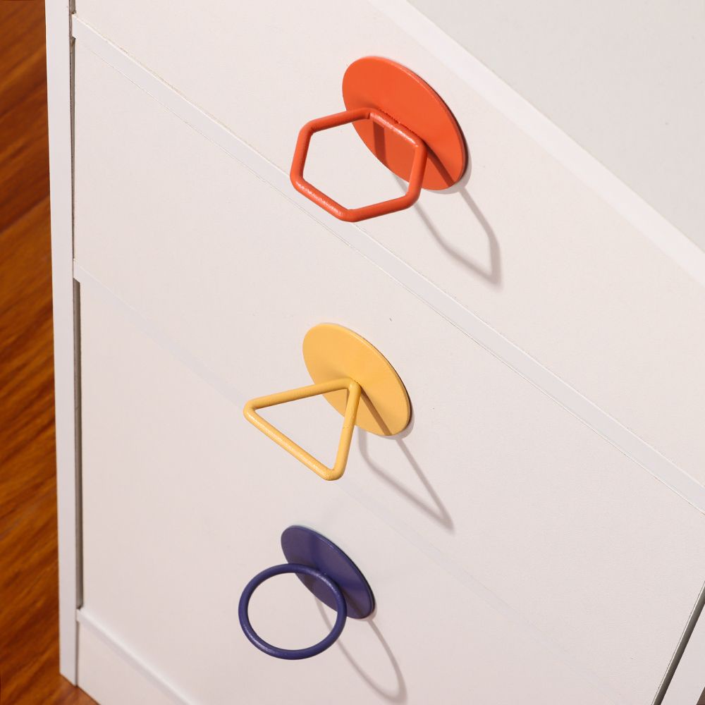 Tay Nắm Cửa Tủ Kéo Dạng Dán Tiện Dụng