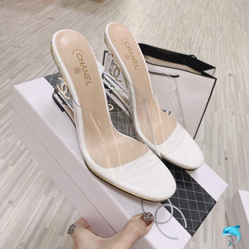 Xuồng Mica tag gót quai trong bản to