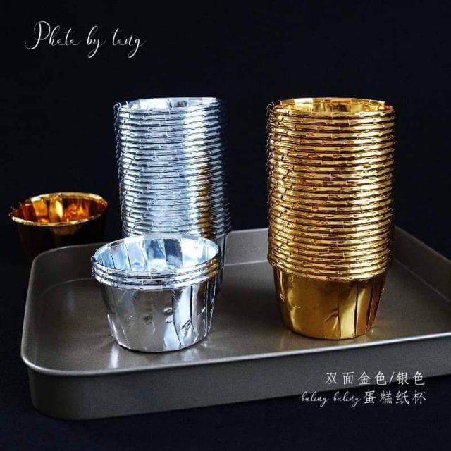 Lót cup vàng/bạc 1 lốc 50c