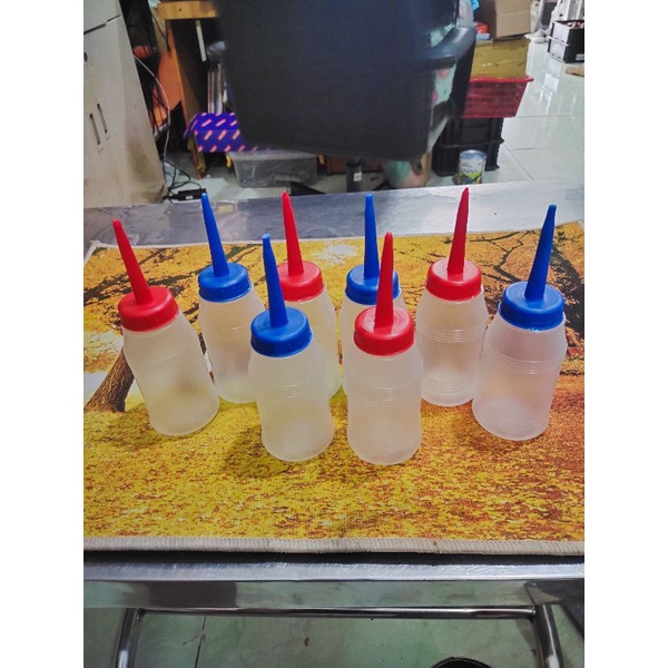 Bình châm dầu máy may