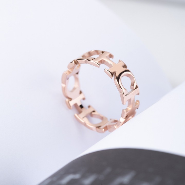 Nhẫn Chữ CH Titan Không Đen TT 1911