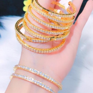 Vòng tay nữ cao cấp dát vàng 18k đính xoàn cực đẹp
