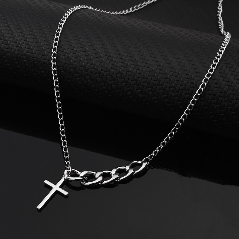 Vòng Cổ Nhiều Lớp Mặt Hình Bướm / Thánh Giá Bằng Kim Loại Phong Cách Hip Hop Punk Gothic Thời Trang Cho Nữ