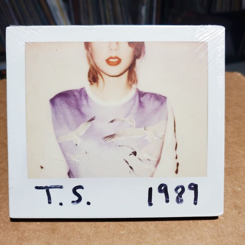 cd Taylor Swift ‎– 1989 có sẵn