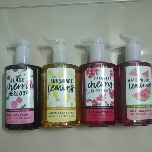 Gel rửa tay khô diệt khuẩn Bath and Body Works
