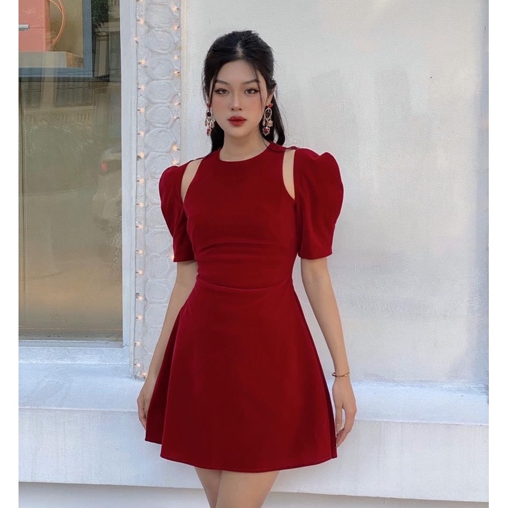 ĐẦM XOÈ TAY PHỒNG CUTOUT VAI