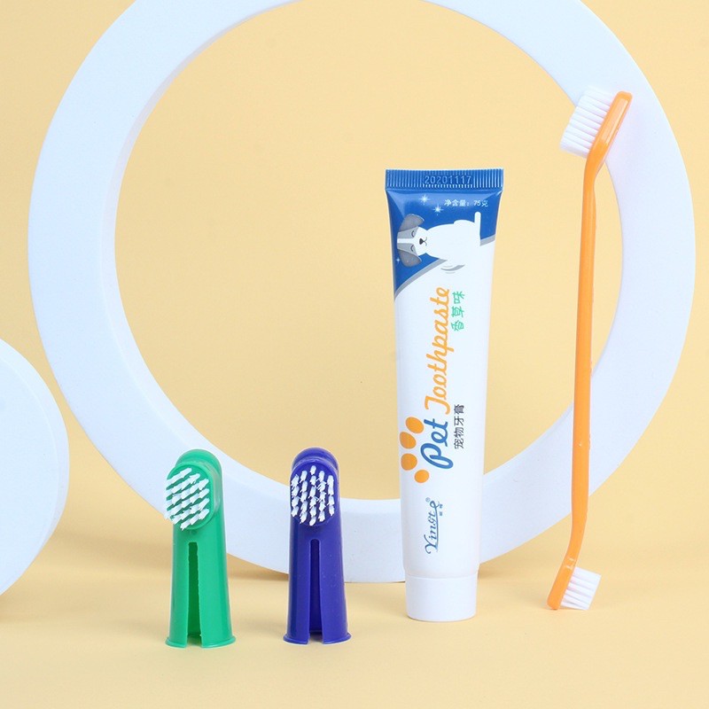 Bộ Bàn Chải Và Kem Đánh Răng Cho Chó Mèo