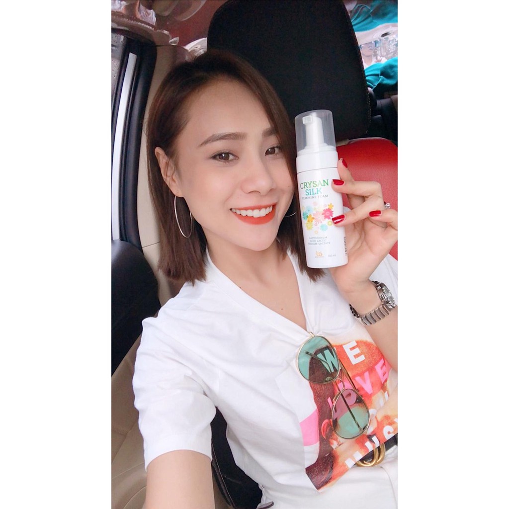 Dung dịch vệ sinh phụ nữ Crysan Silk - 150ml - L2V Natural Beauty Shop