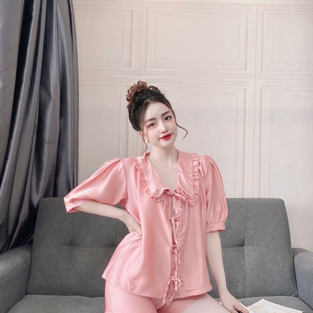 Đồ Bộ Tiểu Thư Mặc Nhà Chất Vải Satin Lụa Cao Cấp Cột Dây Nút - DOMIN | BigBuy360 - bigbuy360.vn