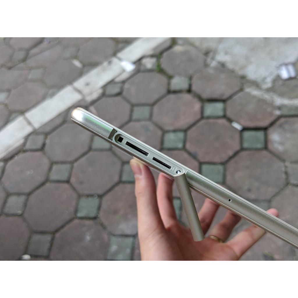 Máy Tính bảng Dtab Docomo D01K 10.1 inch ( M5 Lite 10 Nhật) || 4G/WIFI 4 loa harman/kadon || Pin trâu Tại Playmobile | BigBuy360 - bigbuy360.vn