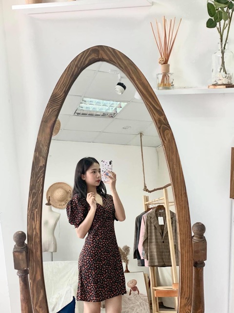 Váy hoa nhí cổ V nhún ngực