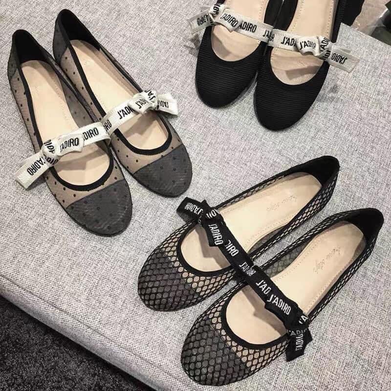 Giày nữ sz 36