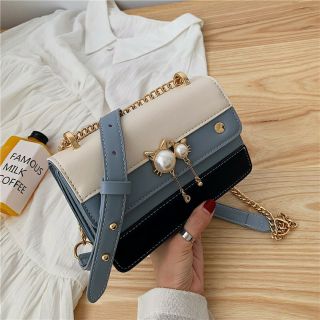 Túi xách đính cườm