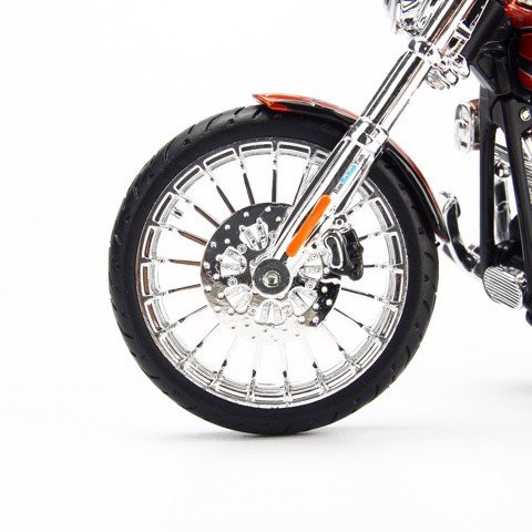 MÔ HÌNH XE HARLEY DAVIDSON 2014 CVO BREAKOUT 1:12 MAISTO MH-32327