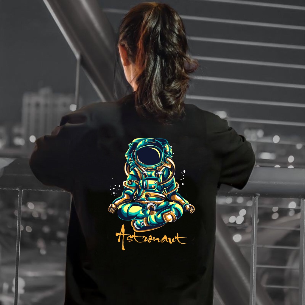SKY TEE - ÁO THUN FORM RỘNG TAY LỠ ASTRONAUT BLACK AND WHITE | BigBuy360 - bigbuy360.vn