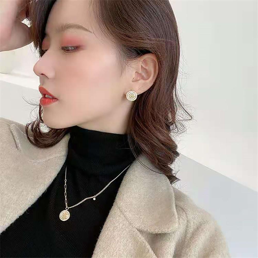 Khuyên Tai Dáng Tròn Đính Hoa Trà Phong Cách Hàn Quốc Ngọt Ngào Thời Trang Cho Nữ