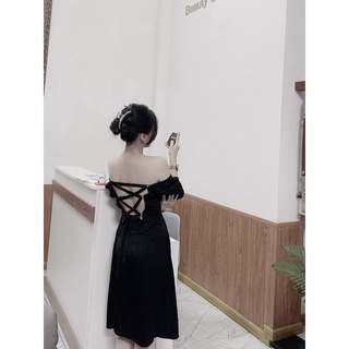 ĐẦM MIDI ĐEN ĐAN LƯNG XẺ ĐÙI