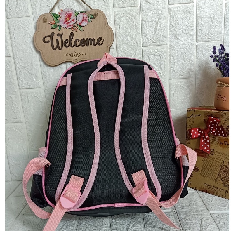 Balo Cho Bé HELLO KITTY 3558 Chống Gù Lưng Cho Bé Tiểu Học, Balo Học Sinh Tặng kèm Búp Bê Và Hộp Bút