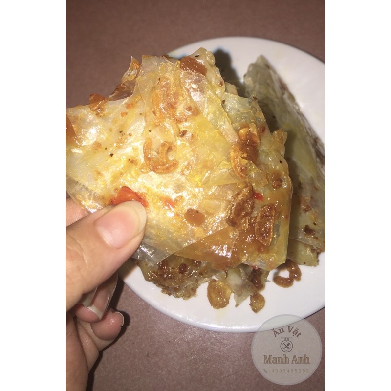 Bánh tráng sate ủ lá chuối