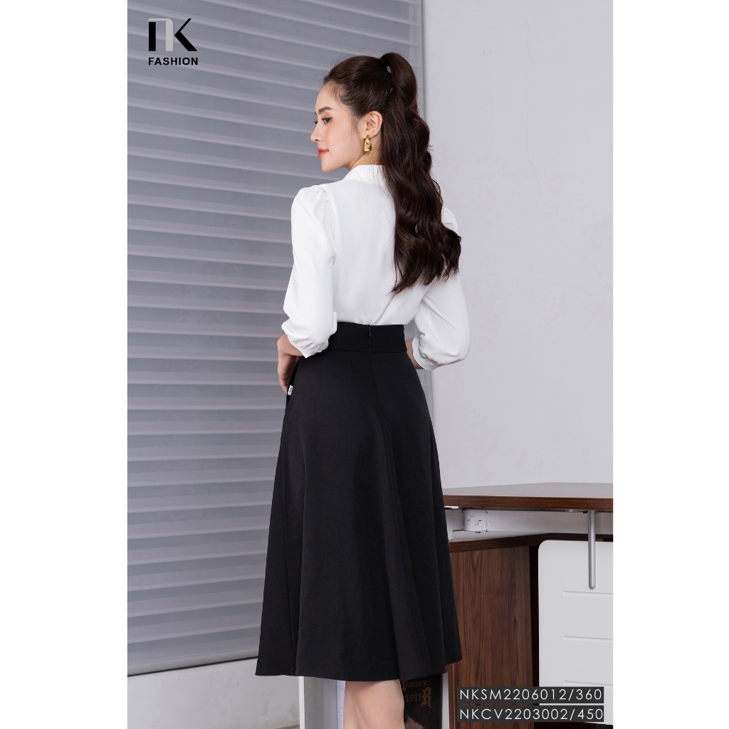 Sơ Mi Lụa Tay Lỡ Công Sở NK FASHION Thiết Kế Cổ V Kèm Phụ Kiện Kiểu Dáng Lịch Sự Tối Giản Chất Lụa Mềm Mịn NKSM2206012