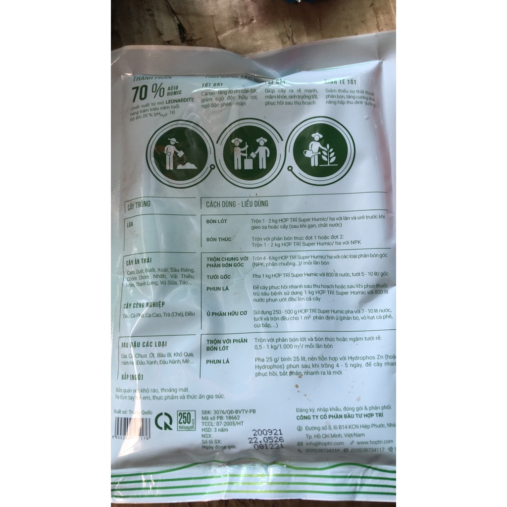 Phân bón Humic HỢP TRÍ SUPER HUMIC ra rễ cực mạnh dạng bột