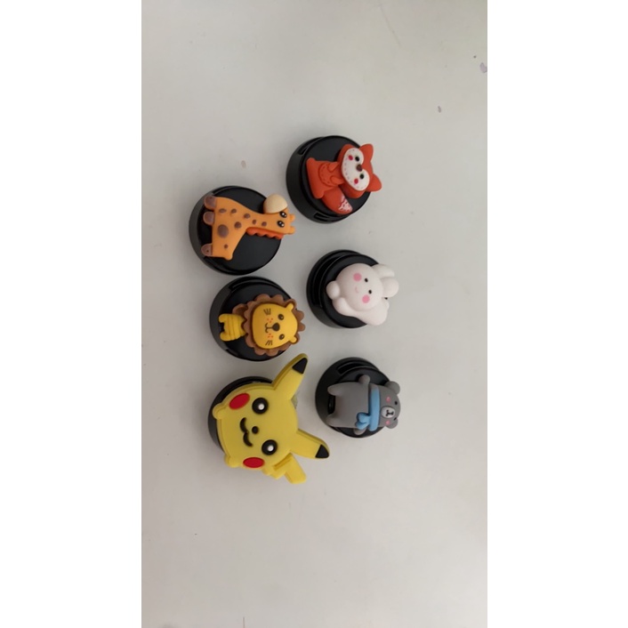 Móc treo đồ  nhỏ gọn kiểu dáng động vật hoạt hình sáng tạo dễ thương gắn sau ô tô, gắn bàn làm việc, bàn học, nhà tắm