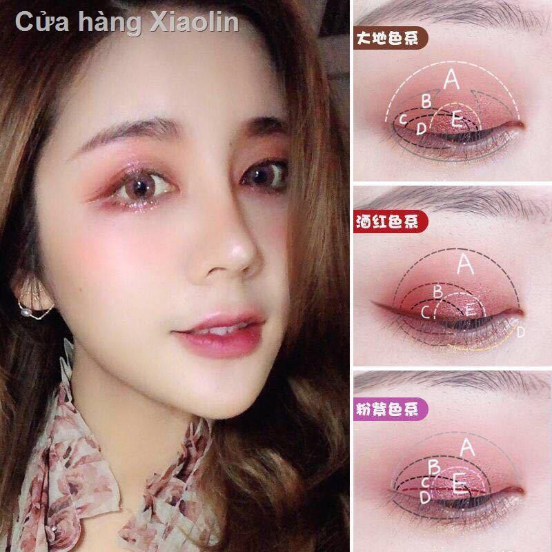 INS siêu cháy 18 màu sa mạc hoàng hôn rose gold bead eye shadow table matte lêlecent eyeshadow light red book vibrato cùng đoạn【Nhanh chóng giao hàng】