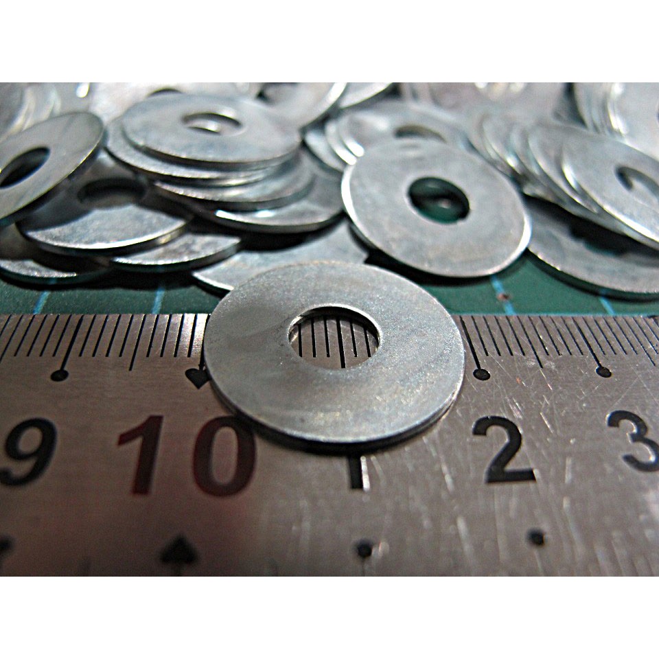 100 Con Long Đền 6Li M6 x 19MM