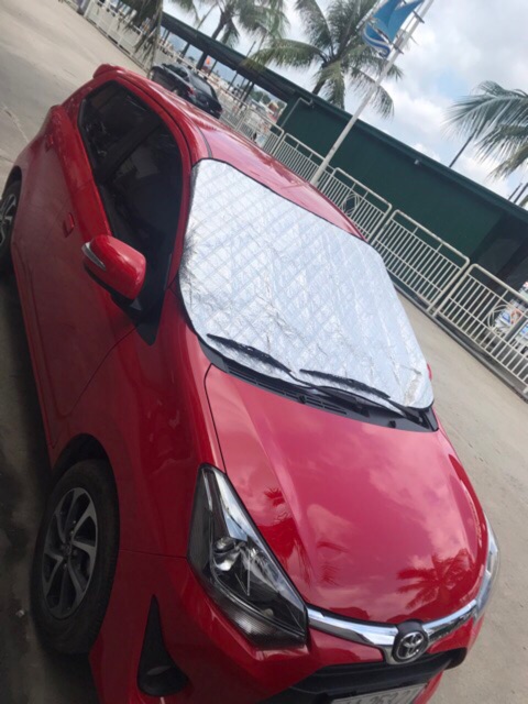 Tấm chắn nắng kính lái ô tô | BigBuy360 - bigbuy360.vn