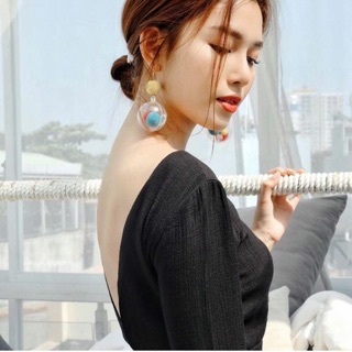 Đầm xoè tay dài V lưng