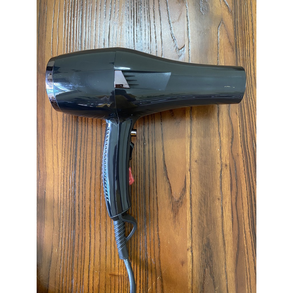 Máy sấy MILOS 8828 Chuyên nghiệp- 2300W