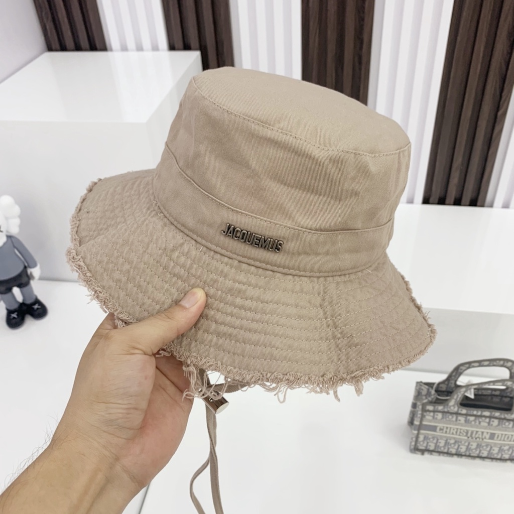 Mũ Ngư Dân Chống Nắng Chất Lượng Cao In Chữ JACQUEMUS Kiểu Pháp / Nhãn Kim Loại / HJ01