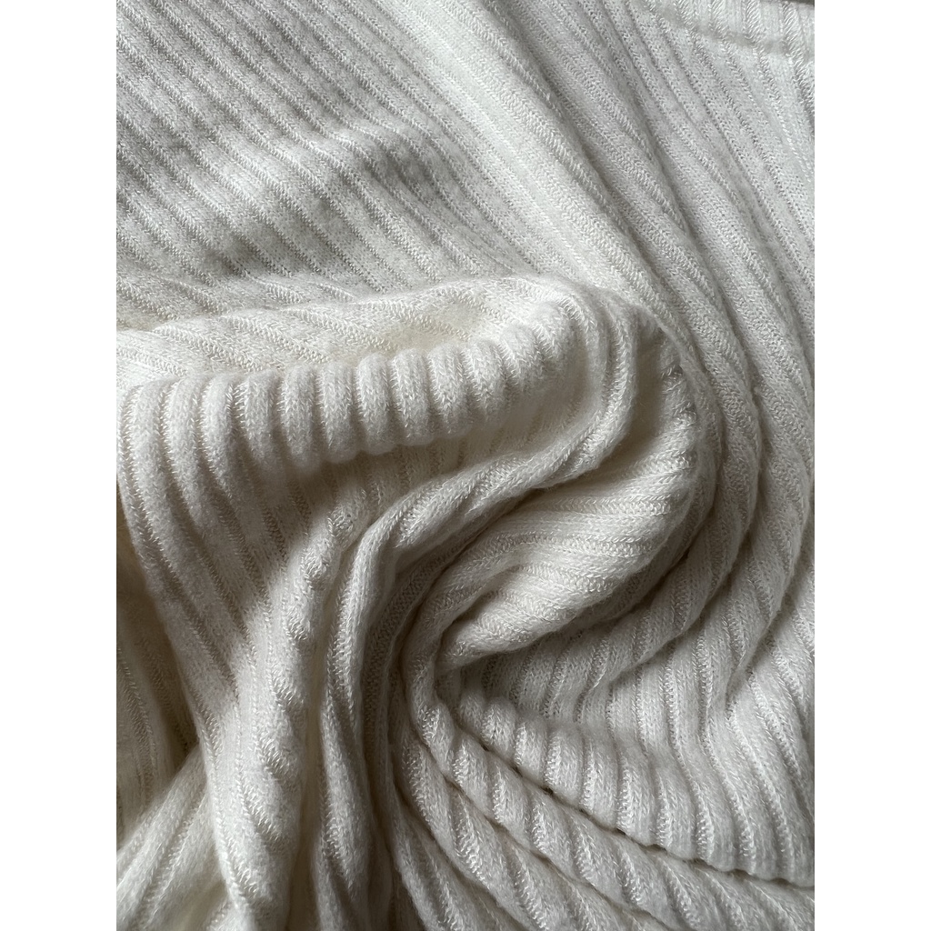 HASMILED - "stay hydrated" Áo thun xéo tà không tay