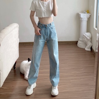 QUẦN JEANS SUÔNG XANH NHẠT ĐÍNH KHUY SƯỜN