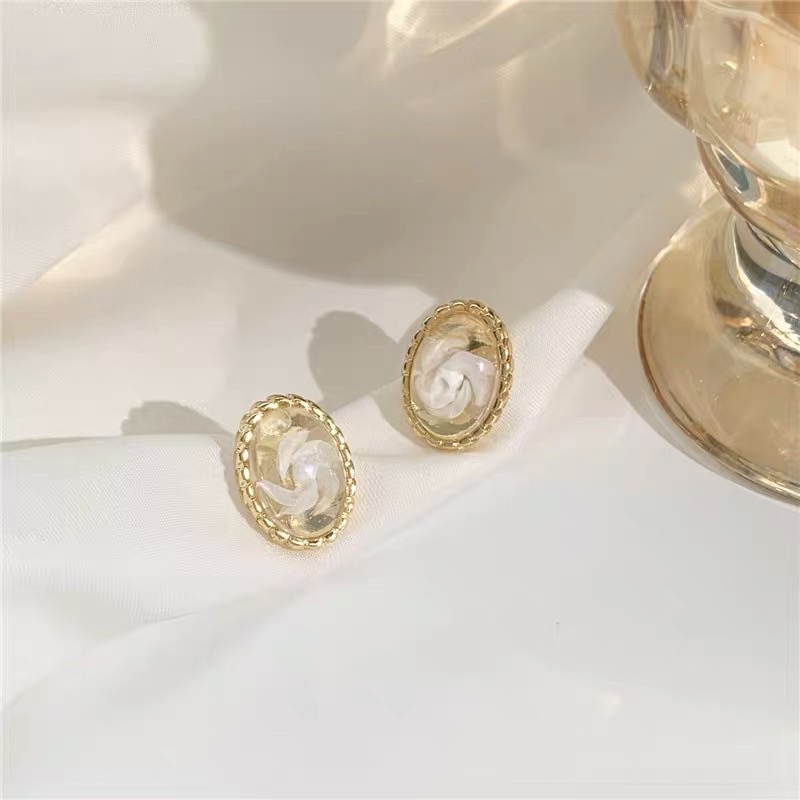 Hoa tai nhỏ phong cách cổ điển - Maben